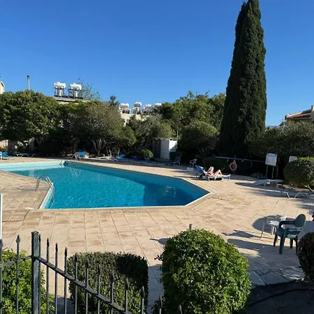 Апартаменты Margarita Gardens